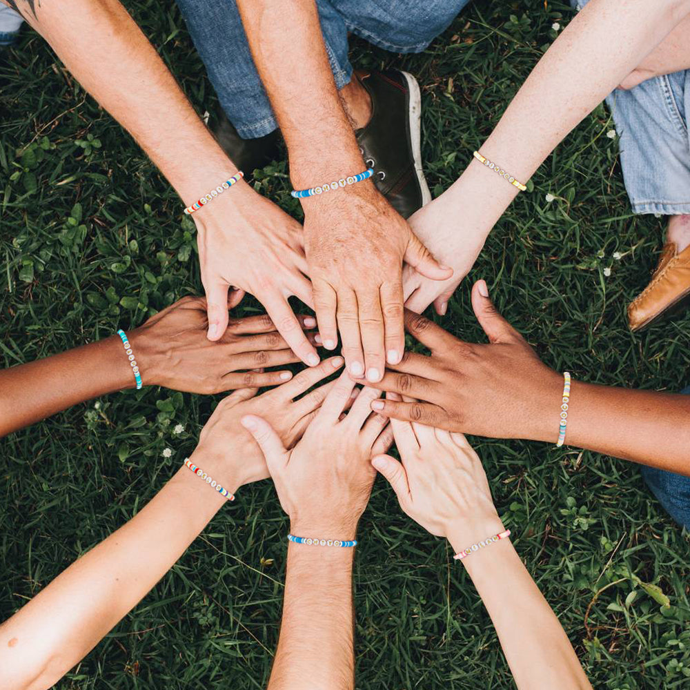 Personalisiertes Namensarmband Mit Perlen, Geschenk Für Freunde - soufeede