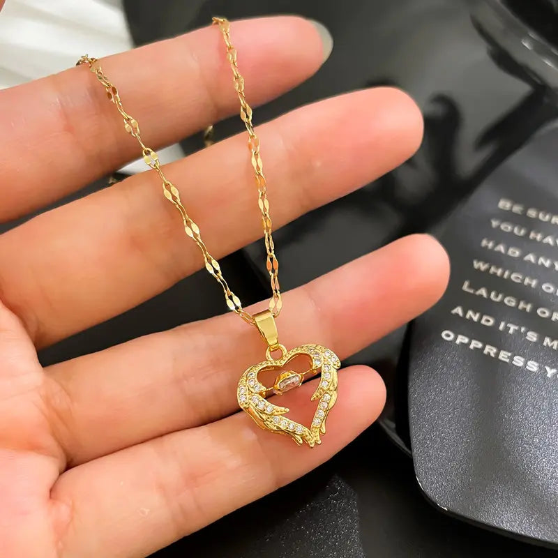 Liebes-herz-halskette, Elegantes Flügel-diamant-geschenk - soufeede