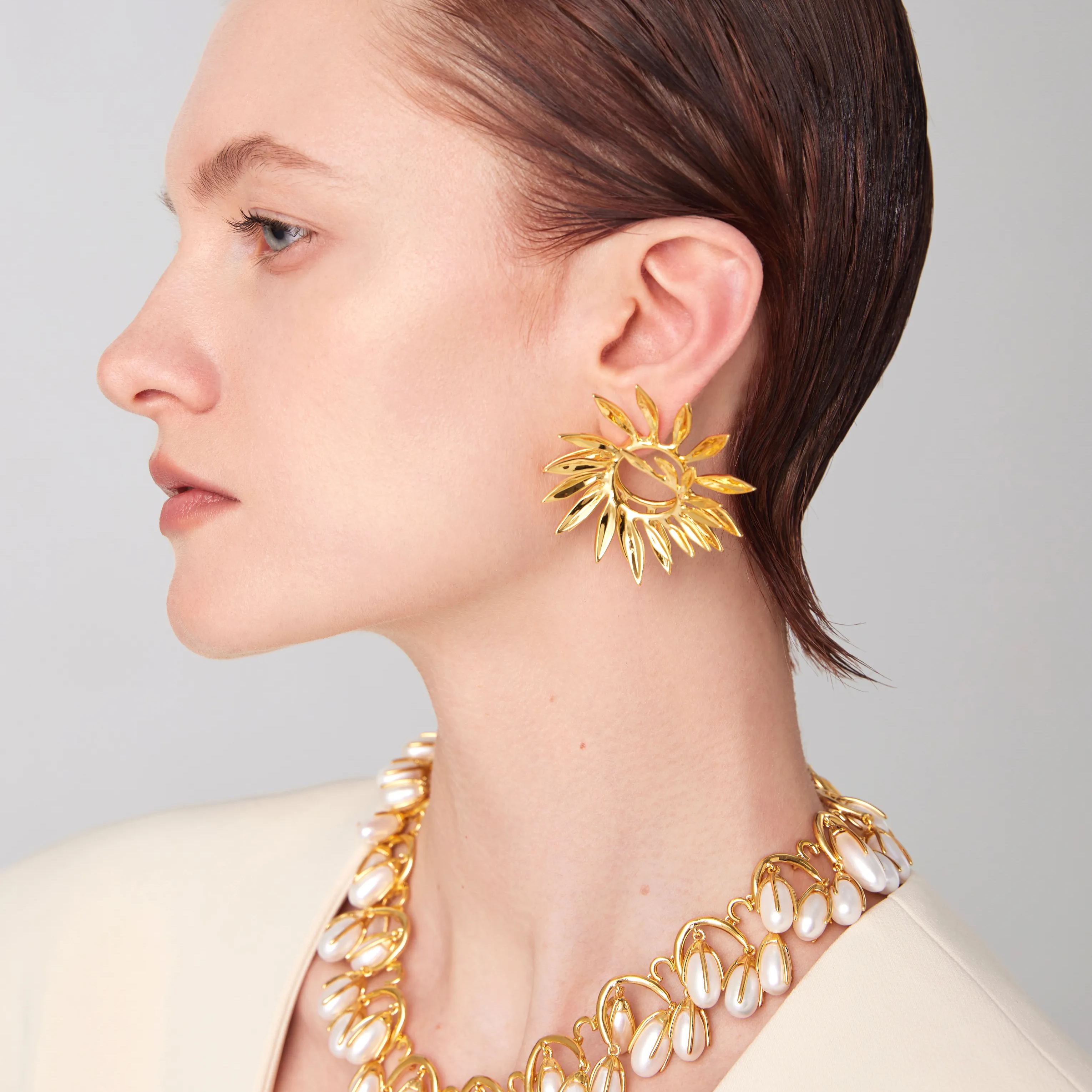 Blattförmige Spiralohrringe Aus Der Palmen-kollektion - soufeede