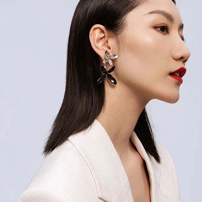 Zweifarbige Biflorale Tropfenohrringe Aus Der Orchids Collection - soufeede