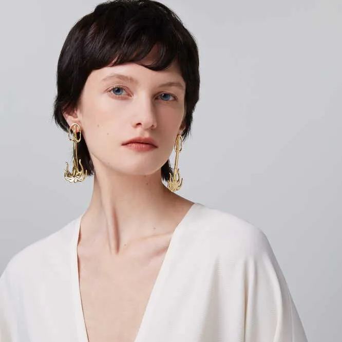 Einzelne Blumen-tropfenohrringe Aus Der Datura-kollektion - soufeede