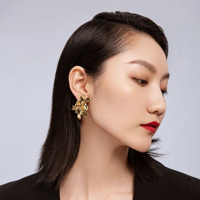 Biflorale Ohrringe Aus Der Hortensienkollektion - soufeede