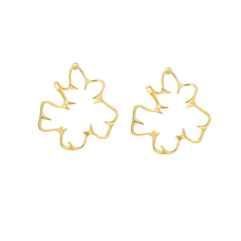 Ohrringe Aus Der Dornen- Und Blumenkollektion - soufeede