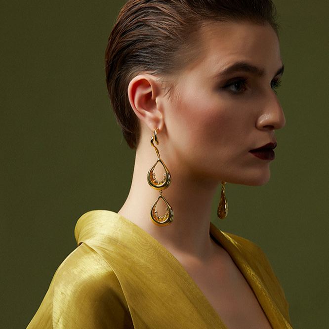 Feigenkollektion Ohrringe In Multi-samen-form Mit Weißem Korund - soufeede