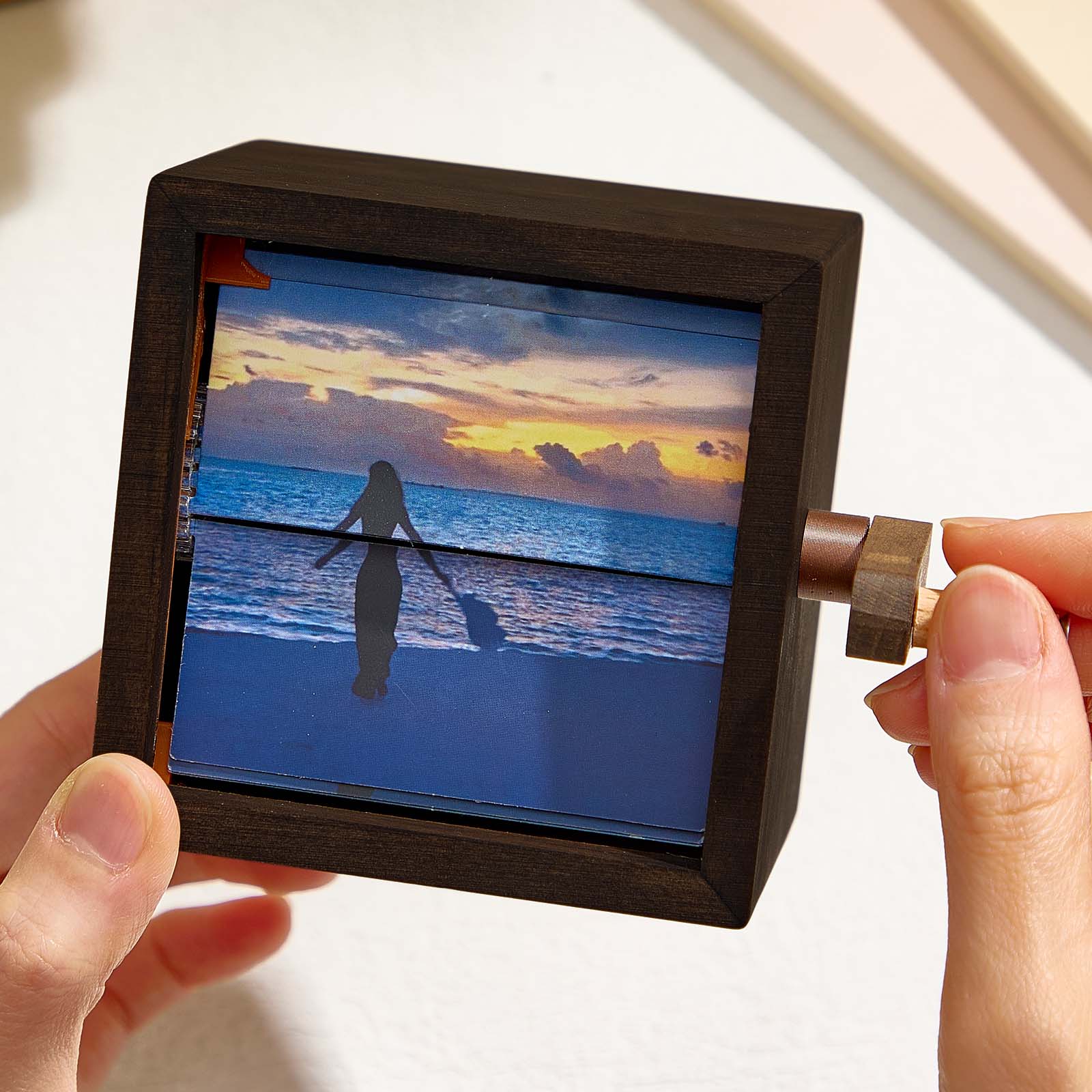 Máquina De Animación De Marco De Libro De Fotos Personalizado Álbum De Fotos Mecánico Con Manivela Y Marco De Cubo De Fotos Con Luz Regalo Creativo Para Ella - soufeeles