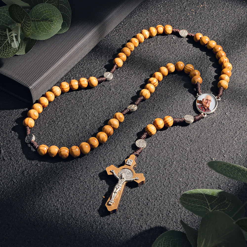Collar De Cruz Con Cuentas De Rosario Personalizado, Collar Tejido A Mano Con Cuentas De Madera Clara Vintage Personalizado Con Foto - soufeeles