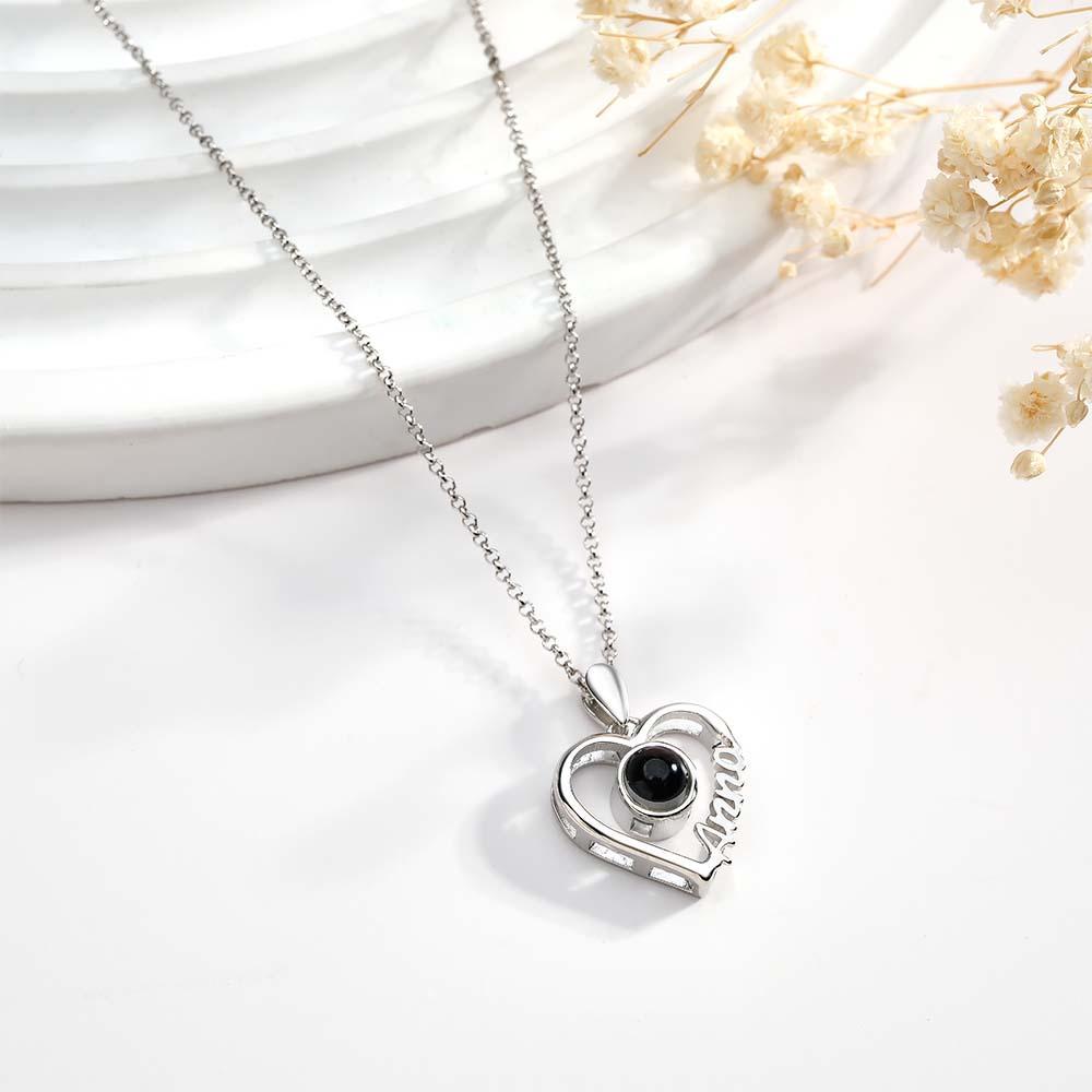 Collar De Proyección De Nombre Personalizado Regalo De Corazón Para Ella - soufeeles