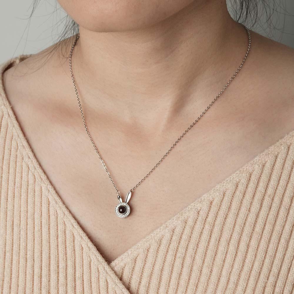 Collar De Proyección Personalizado Conejo Regalo Simple Para Ella - soufeeles