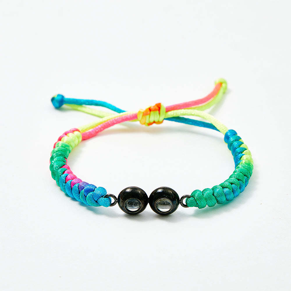 Pulsera De Tejido De Proyección Con Doble Colgante Personalizada, Pulsera Con Foto Personalizada, Regalo Para Pareja Y Familia - soufeeles