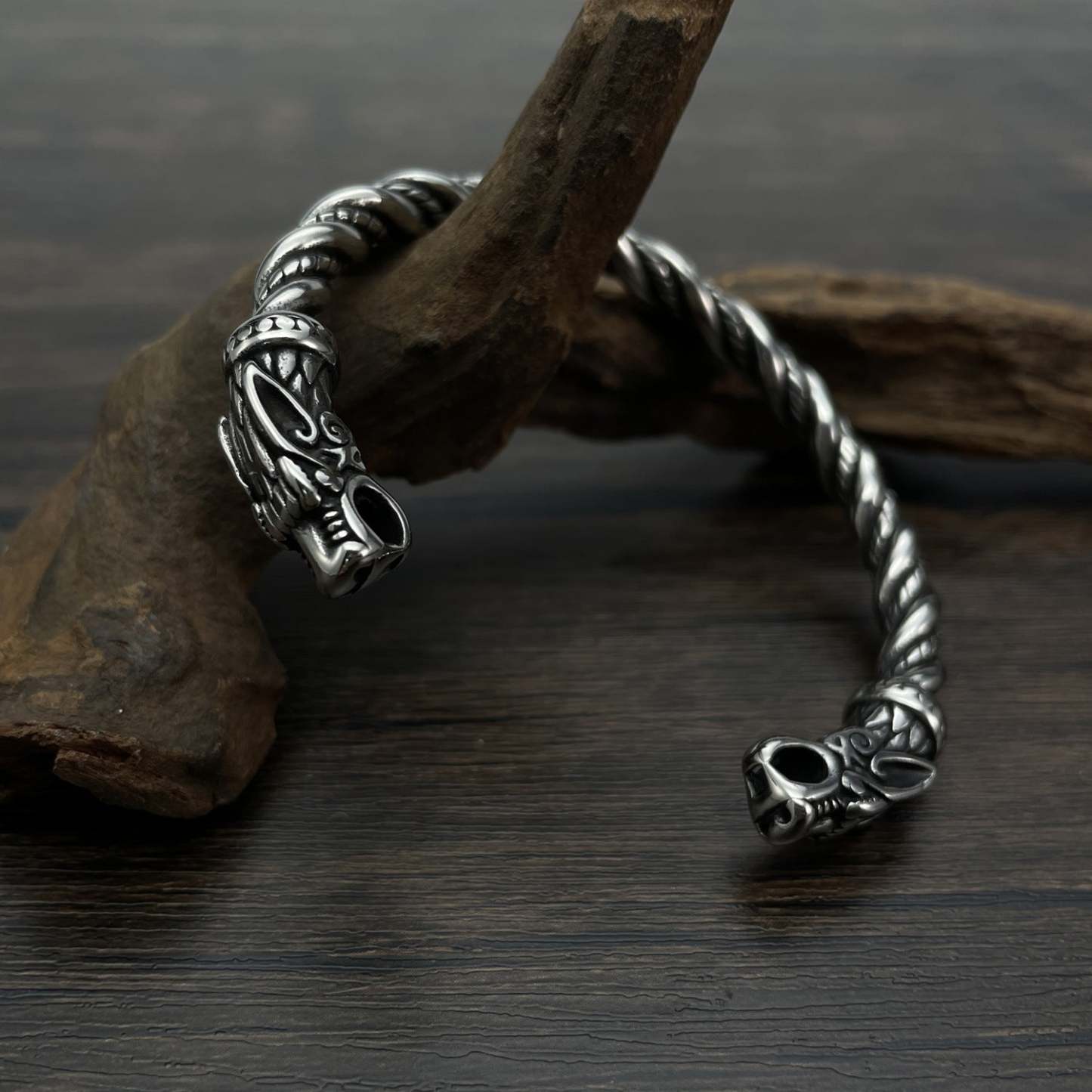 Pulsera Abierta Retro Vikinga Para Hombre, Joyería Con Cabeza De Dragón Dominante - soufeeles