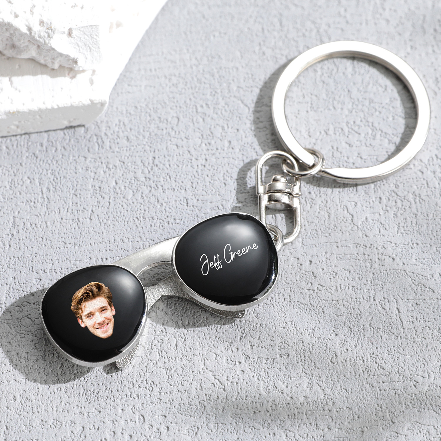Porte-clés Photo Personnalisé Avec Lunettes De Soleil Et Texte, Porte-clés Portrait Personnalisé, Cadeaux Intéressants - soufeelfr