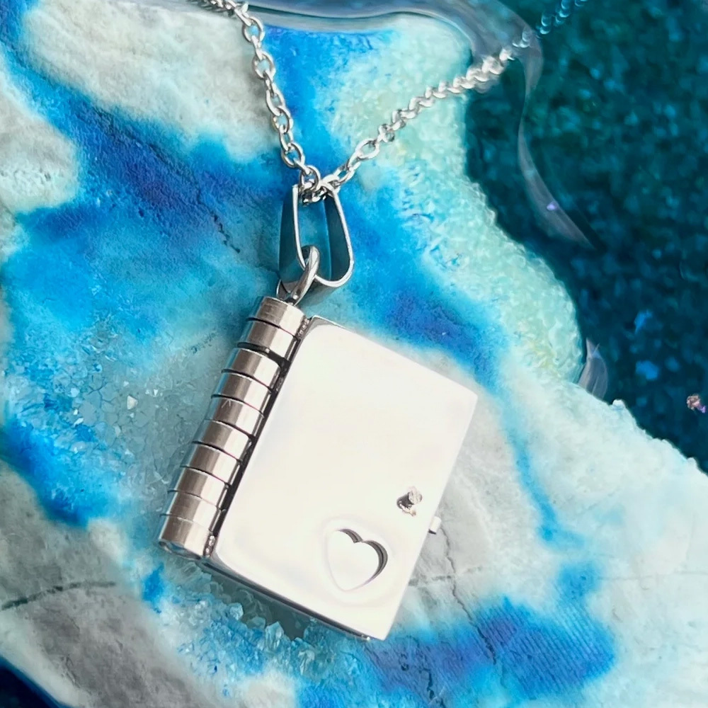 Collier Médaillon Personnalisé En Argent, Petit Livre, Pendentif, Breloque, Message, Cadeau Mémoire Pour Elle