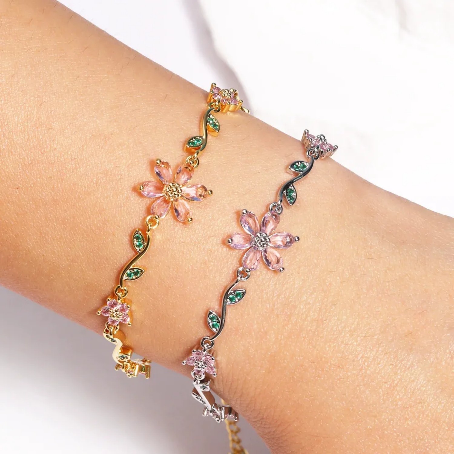 Bracelet Personnalisé À Pétales Avec Pendentif Feuille Et Fleur