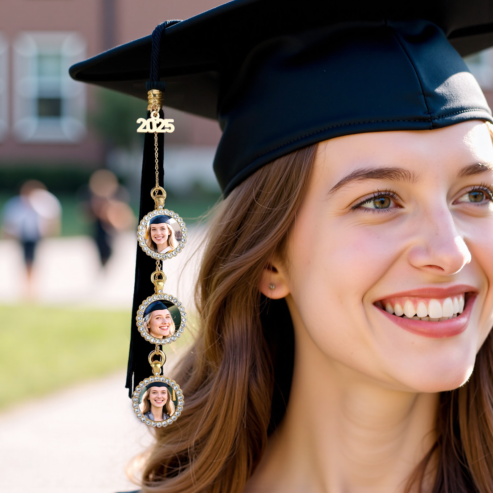Breloque Photo Personnalisée Avec Pompon Et Strass Ronds Pour Remise De Diplôme - soufeelfr