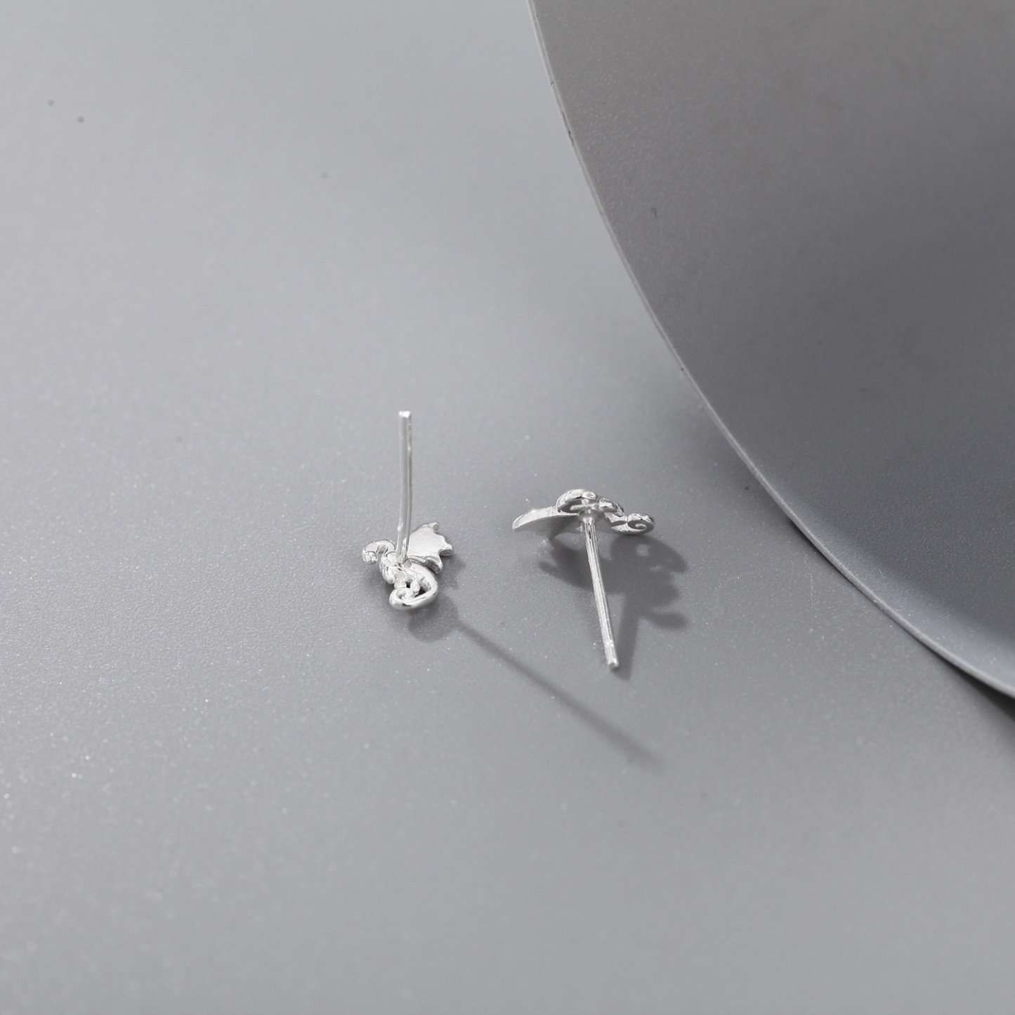Petites Boucles D'oreilles À Tige En Argent Sterling Avec Dragon - soufeelfr