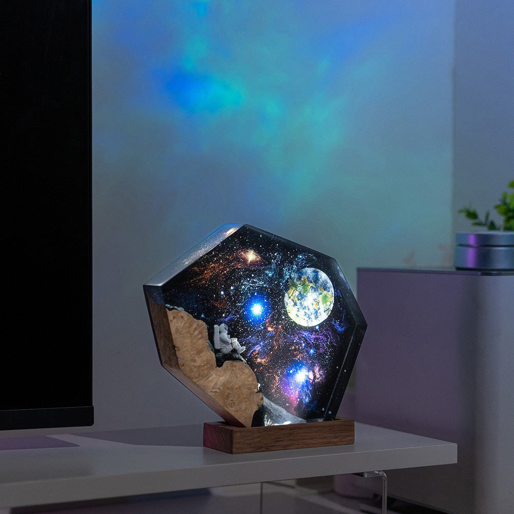 Lampe Époxy Interstellaire Espace Galaxie Résine Bois Veilleuse Astronaute Résine Bois Lampe D'art - soufeelfr