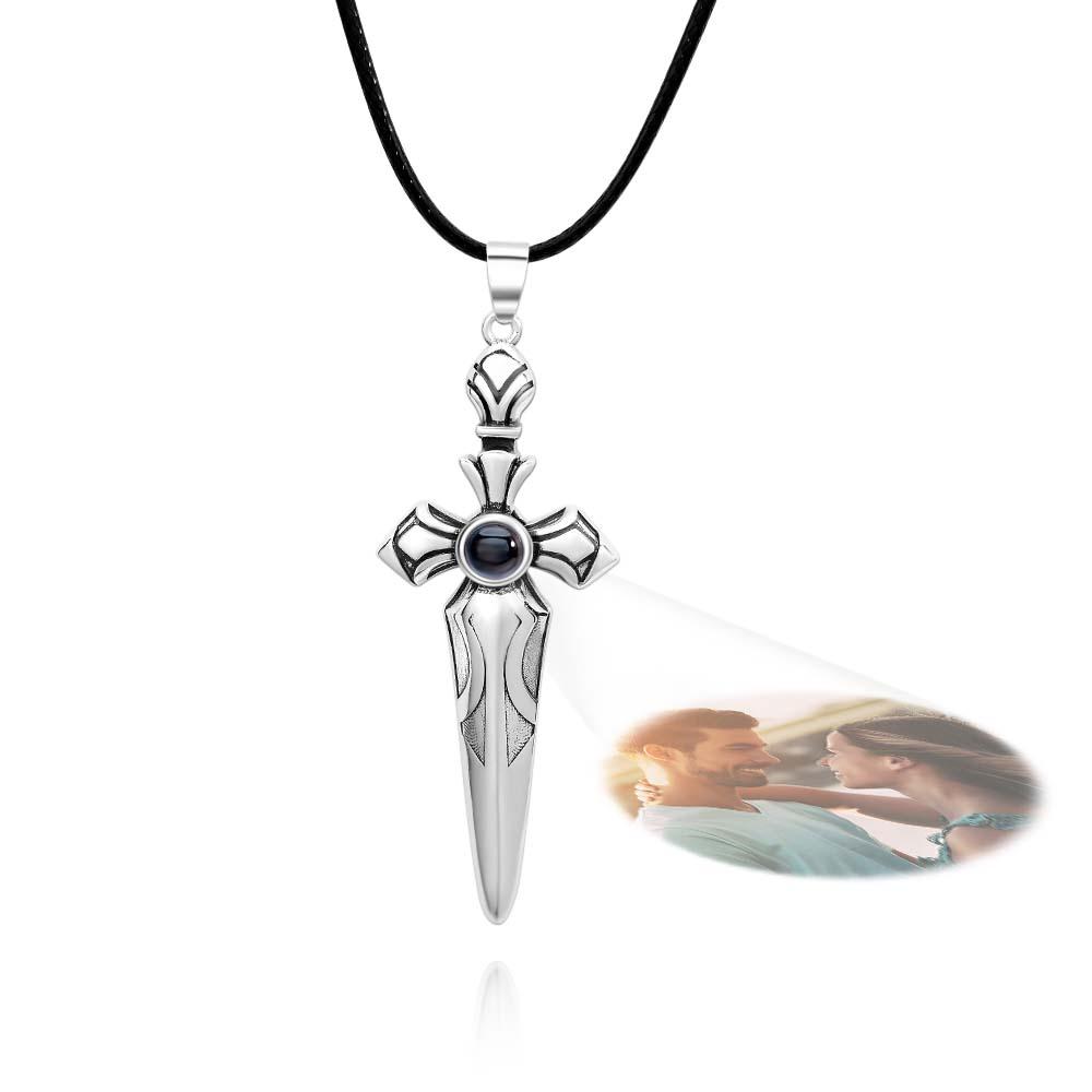 Collier Avec Nom Personnalisé, Épée Cool, Cadeau De Mode Pour Hommes - soufeelfr