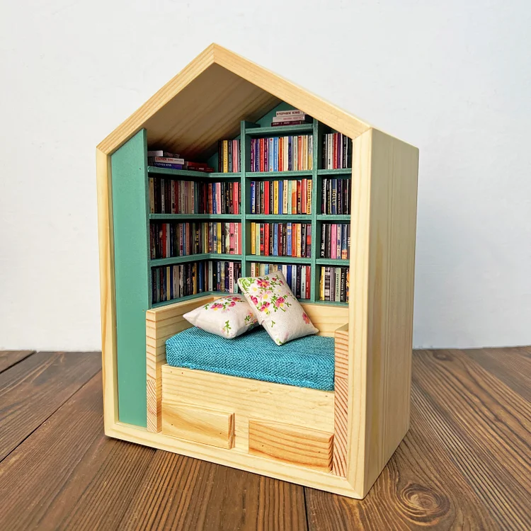 Mini Boîte De Chambre Fabriquée À La Main, Scène En Bois Détaillée Avec Plus De 260 Mini Livres Et 2 Coussins - soufeelfr