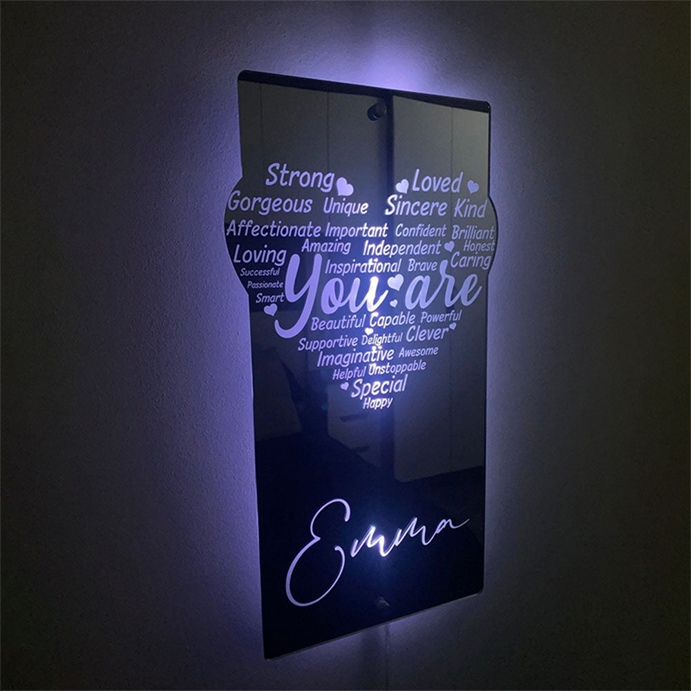 Luce A Specchio A Forma Di Cuore Con Affermazione Incisa Personalizzata - soufeelit