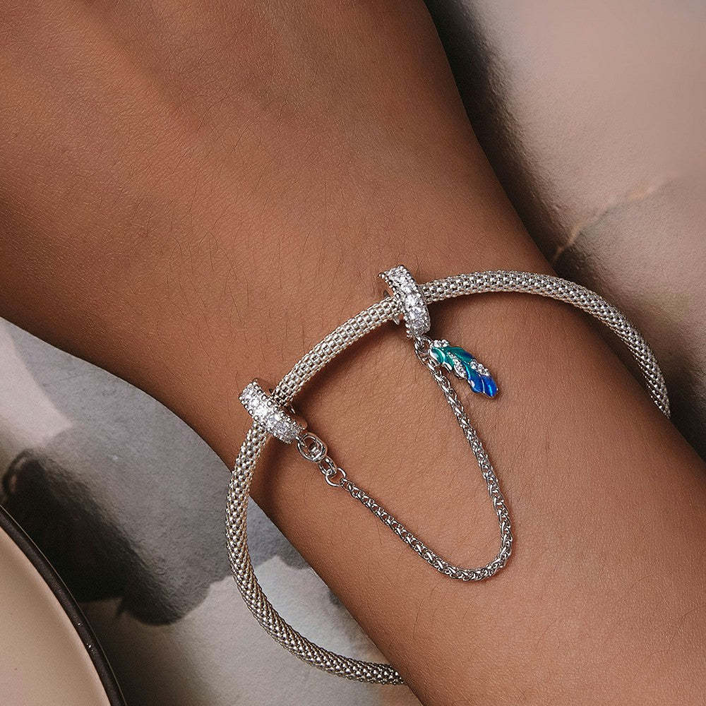 delicata catena con ciondolo di sicurezza con piume in argento sterling 925 gsf1063
