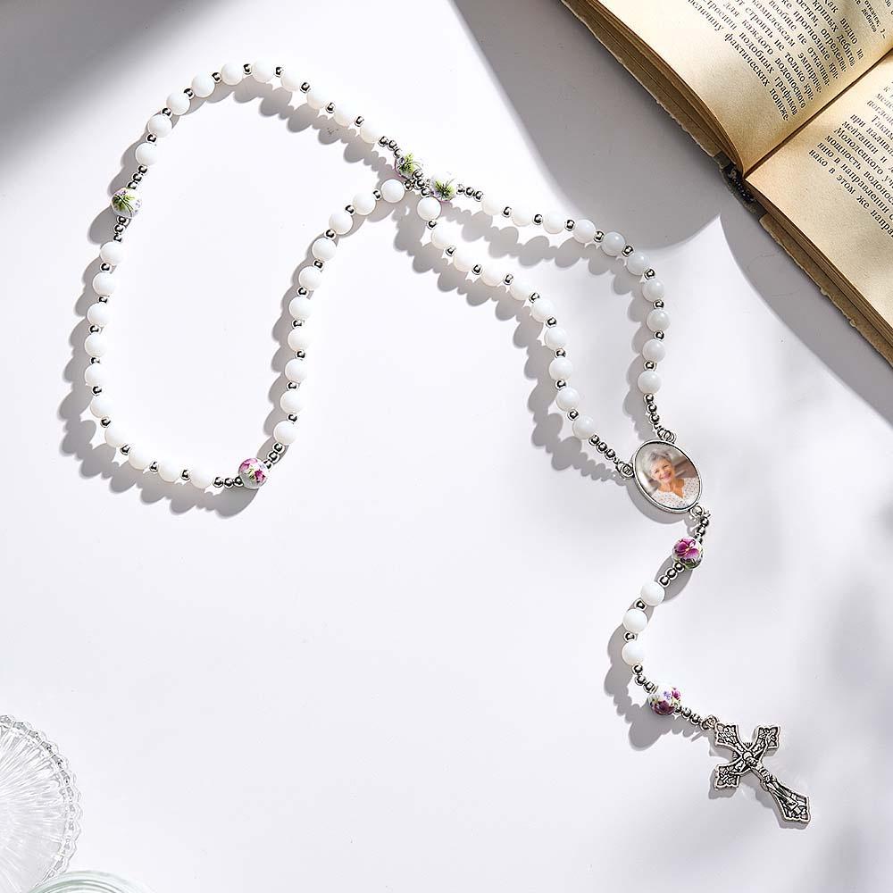 Collana Con Croce Di Perline Di Rosario Personalizzata Collana Con Rosa In Ceramica Personalizzata Con Foto - soufeelit