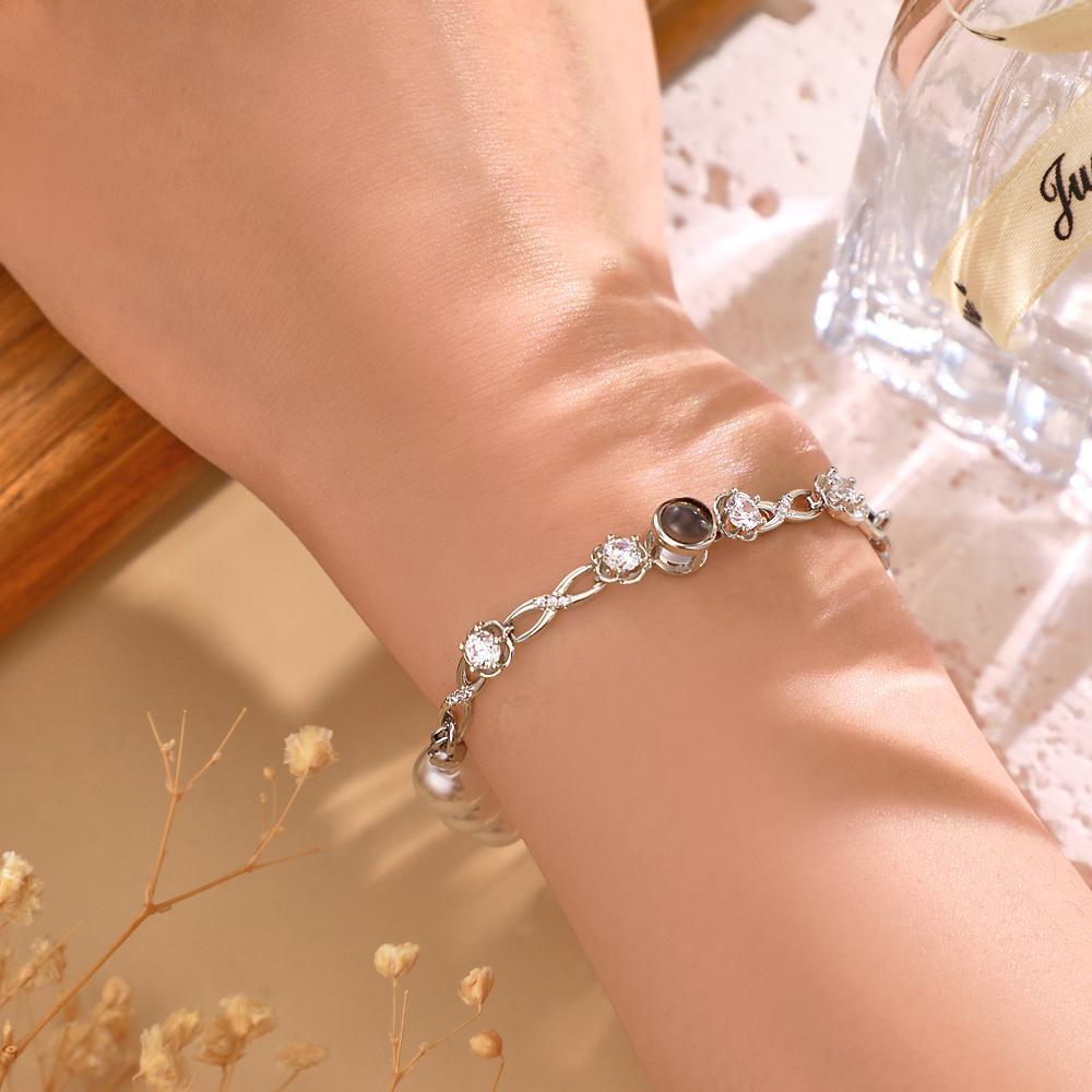 Bracciale Con Proiezione Personalizzata Con Diamanti E Bellissime Perle Regalo - soufeelit