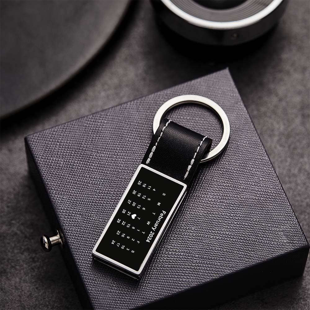 Portachiavi In pelle Personalizzato Con Data E Calendario Con Testo Inciso San Valentino, Regalo Esclusivo Per Uomo - soufeelit