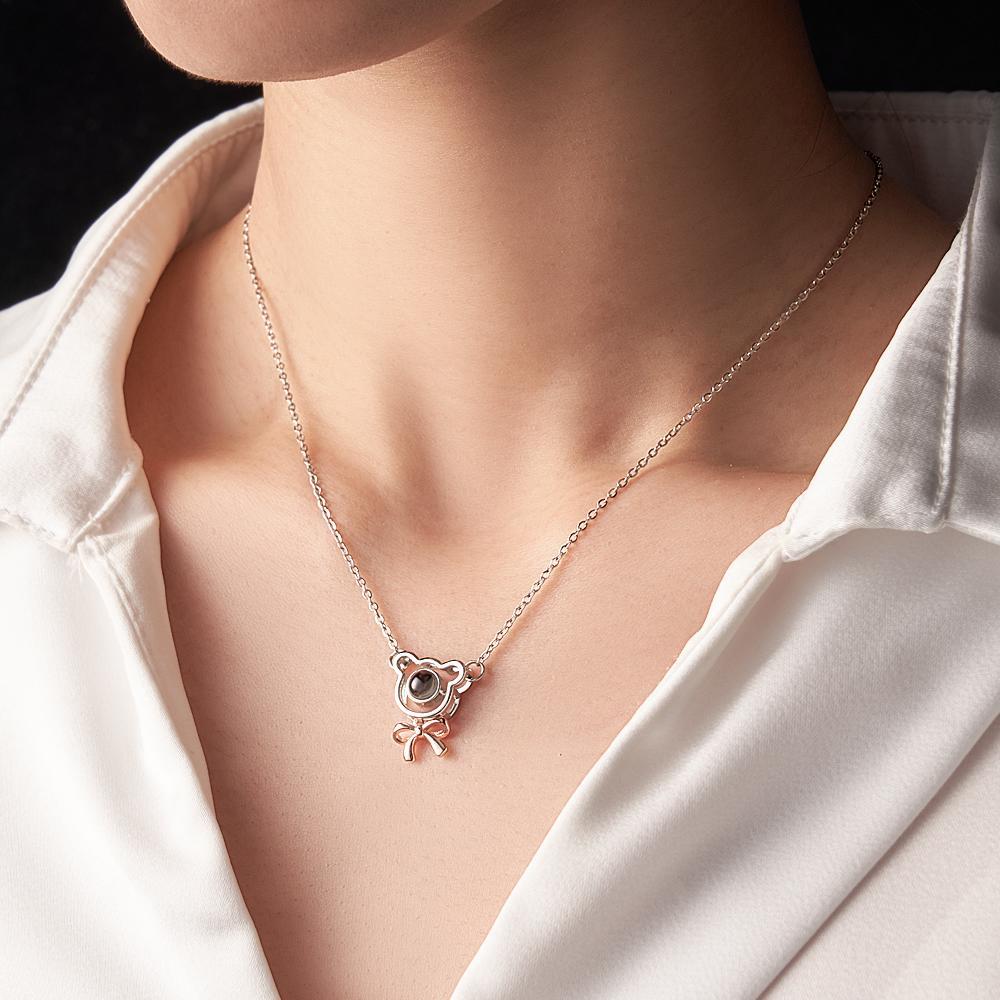 Collana Con Proiezione Personalizzata, Orsetto Con Fiocco, Regalo Carino Per Ragazza - soufeelit