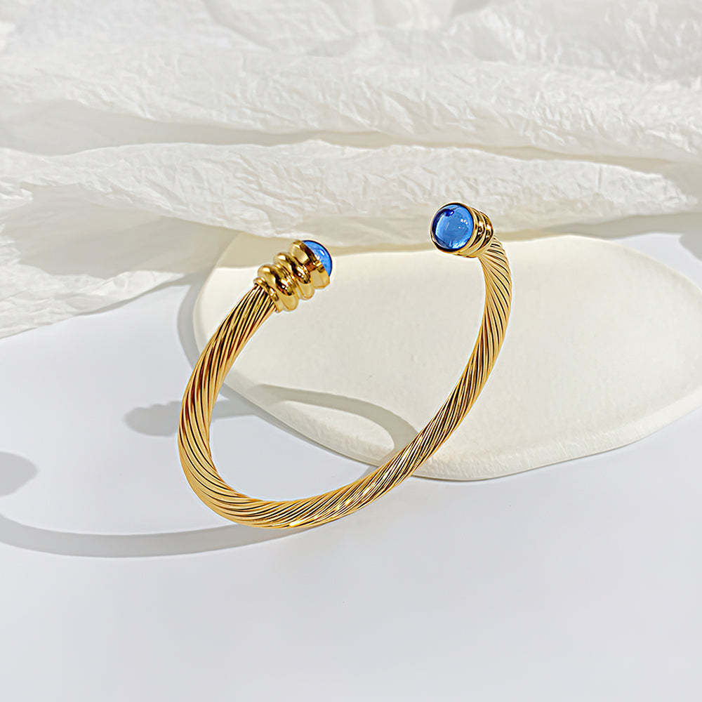 Bracciale Alla Moda Con Motivo Twist. Regali Semplici E Alla Moda - soufeelit