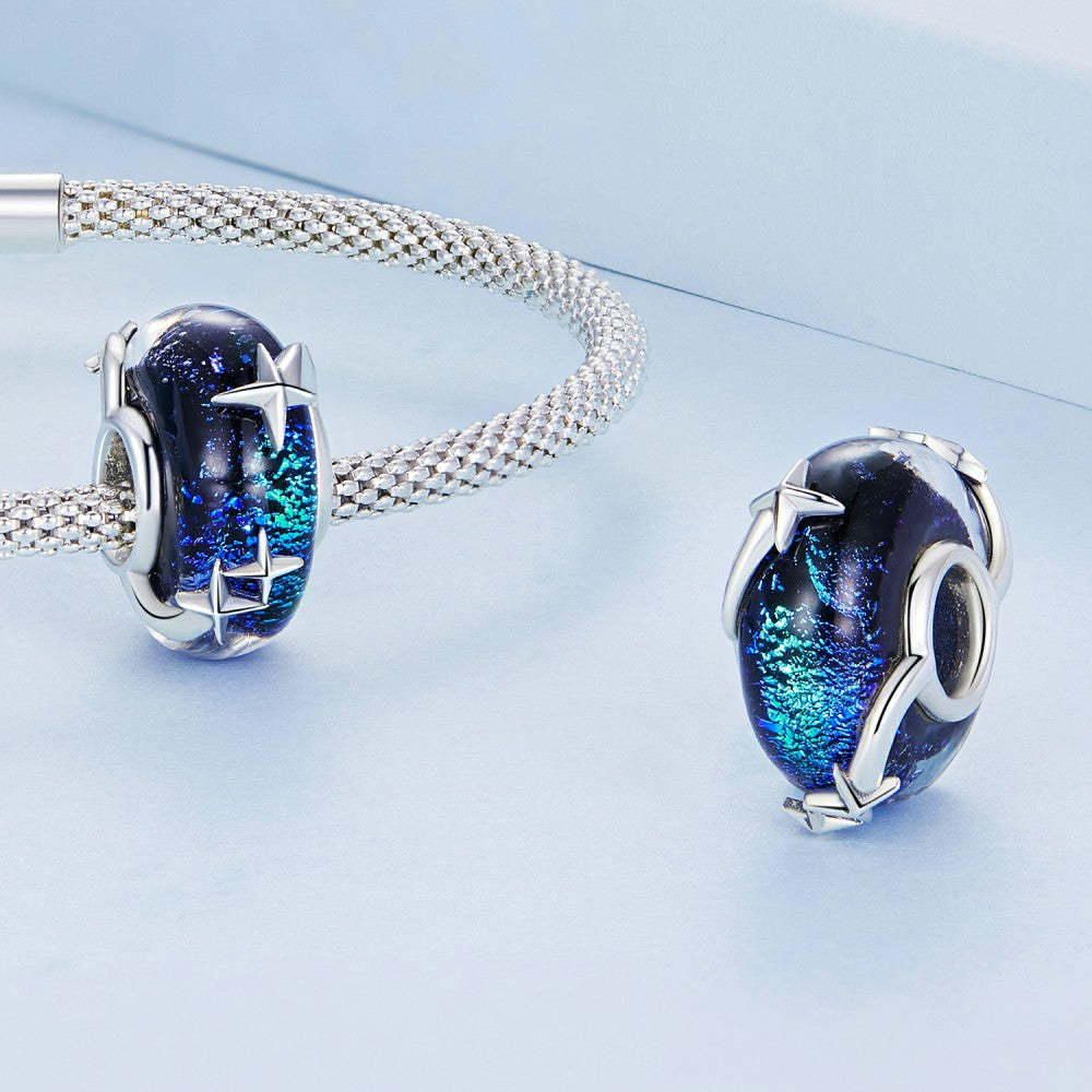 Ciondolo in vetro blu fumo con cielo stellato in argento sterling 925 xs2095