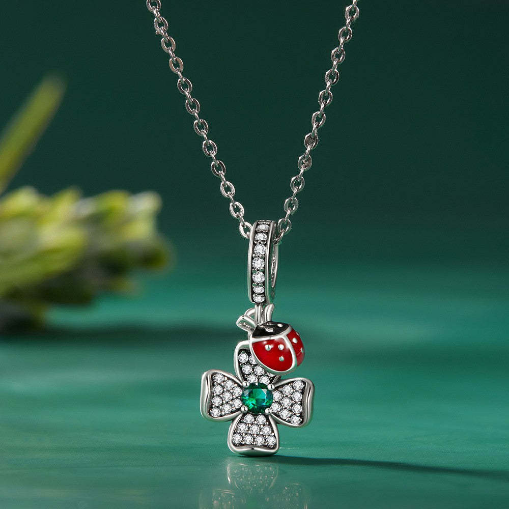 Ciondolo pendente coccinella trifoglio fortunato in argento sterling 925 yb2337