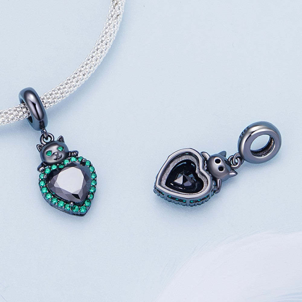 ciondolo pendente gatto nero con cuore verde in argento sterling 925 yb2380