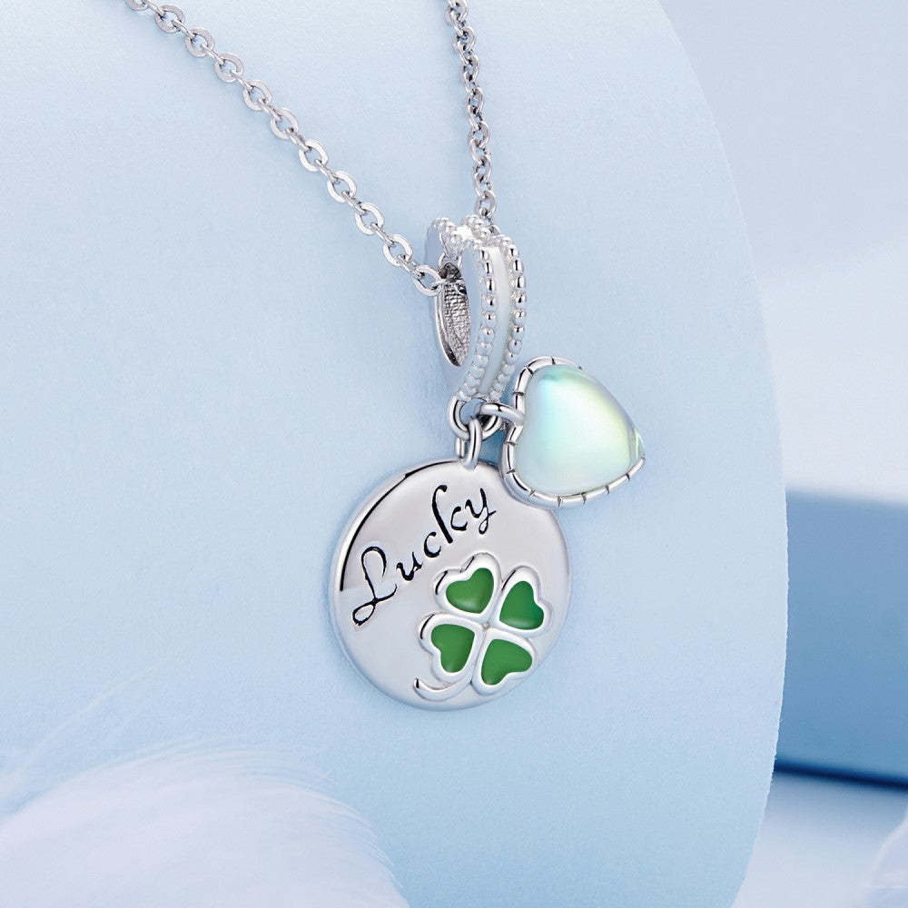 ciondolo portafortuna pendente verde quadrifoglio a forma rotonda con cuore in vetro in argento sterling 925 yb2391