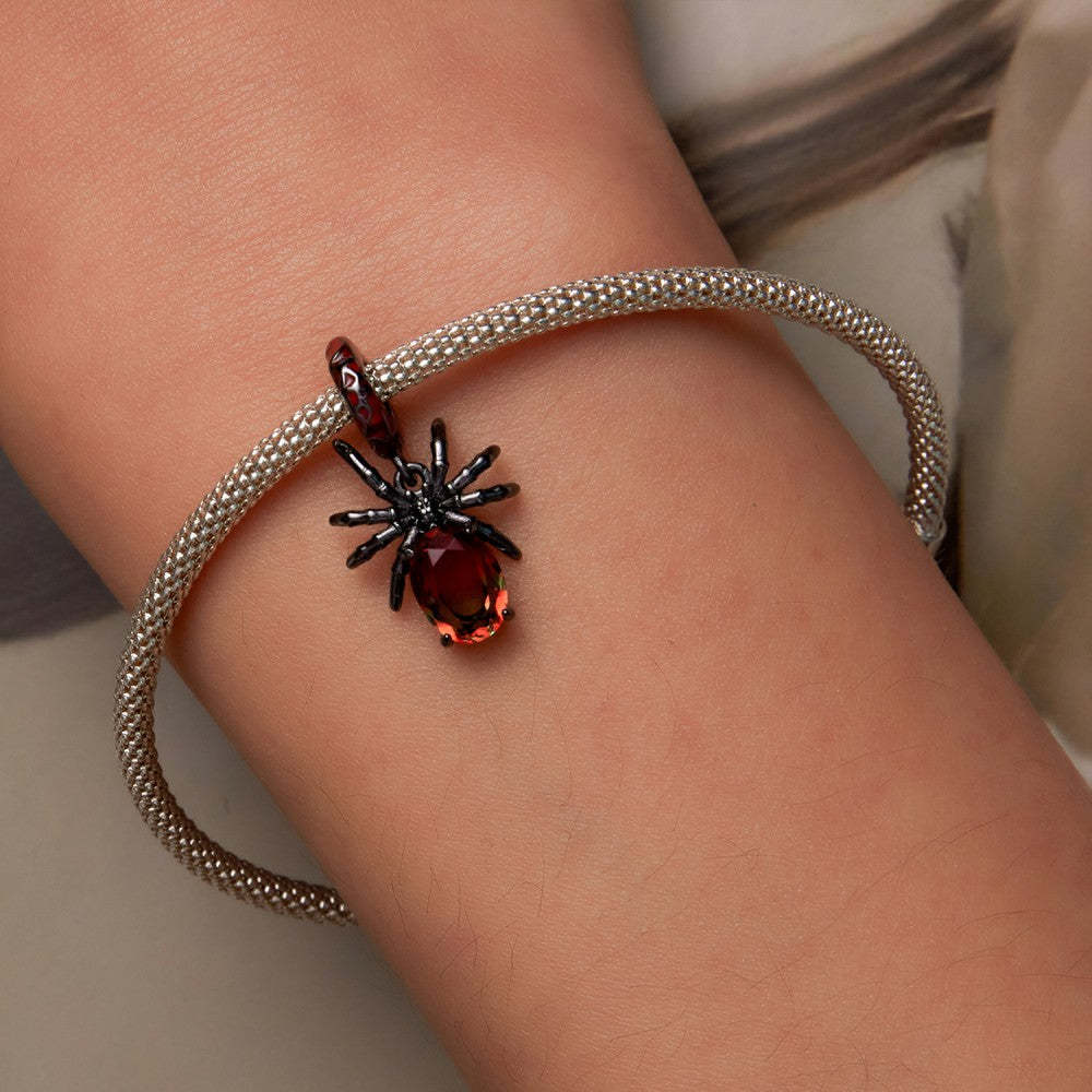ciondolo pendente ragno scuro nero e rosso in argento sterling 925 yb2495