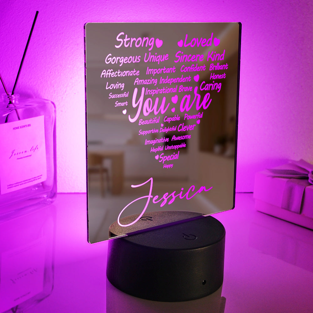 Regalo Personalizzato Con Lampada Colorata A Specchio Con Cuore Leggero Inciso - soufeelit