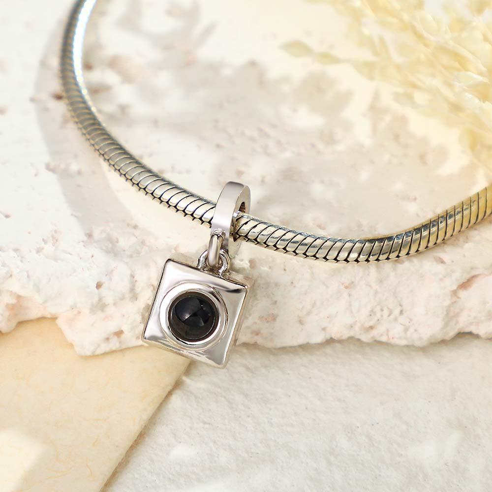 Presente De Balanço Simples Quadrado Com Pingente De Projeção Personalizado - soufeelbr