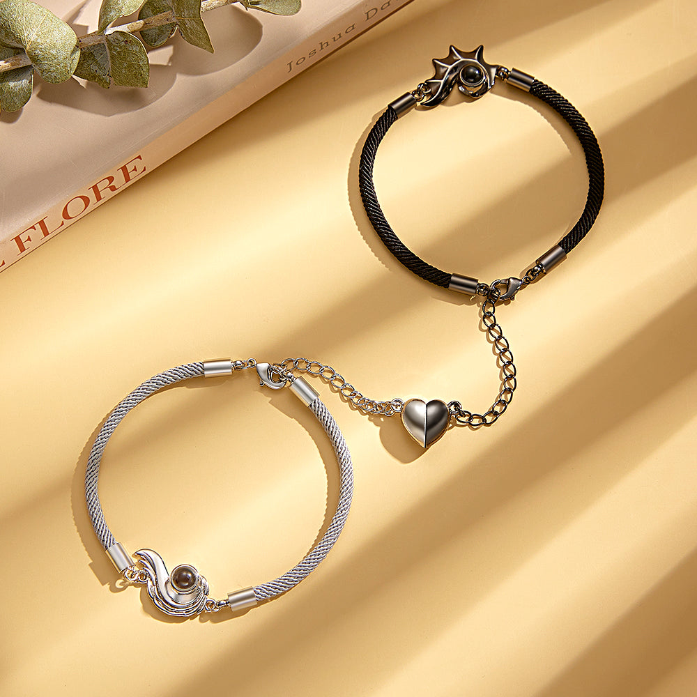 Pulseira De Casal Com Projeção Personalizada Presente De Coração Magnético - soufeelbr