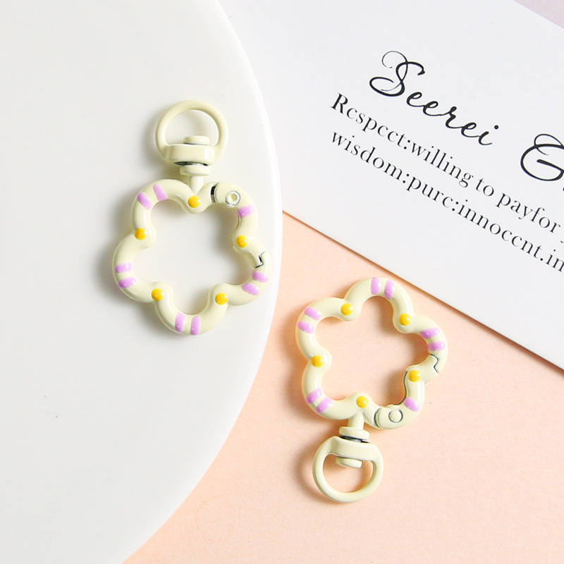 Chaveiro De Flor Off-white - soufeelbr