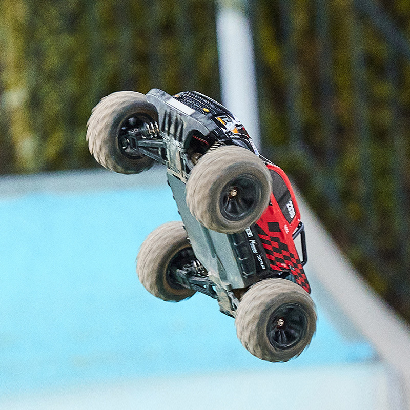 EAZYRC Chevrolet Colorado Off-Road Truck RTR 1/18th Scale-HOBBY ZONE