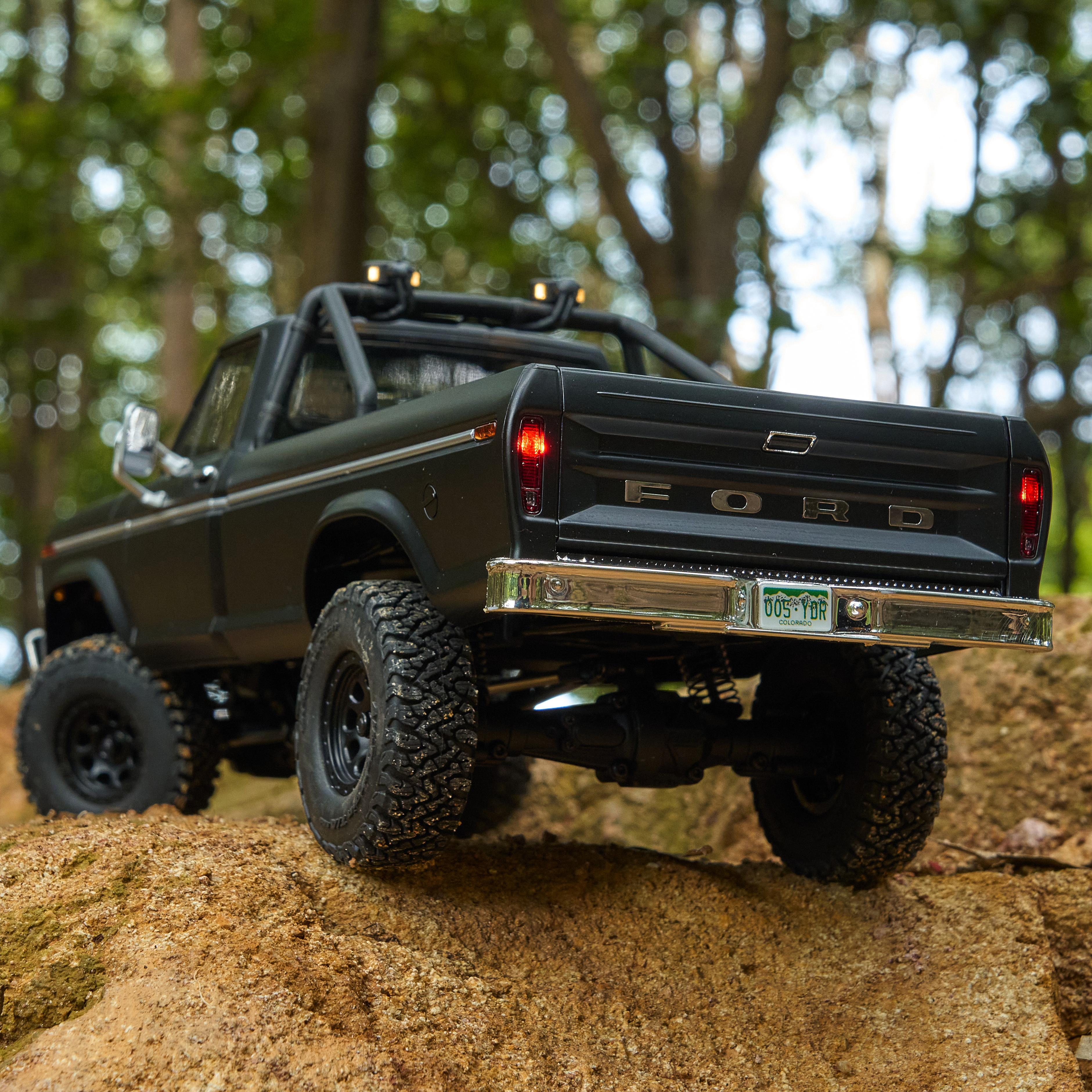 FMS 1:18 FCX18 II Ford F-100 RTR Brushless Rock Crawler (199mm Wheelbase)-118L01BLBK