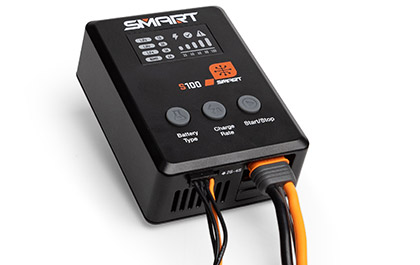 SELECT IC3&reg; OR IC5&reg; CHARGING OUTPUT for the Spektrum Smart Charger and Power Supply Combo