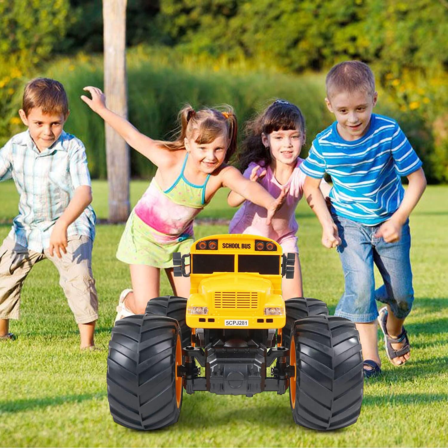 WOWRC School Bus RTR Yellow 1/18th Scale-HOBBY ZONE