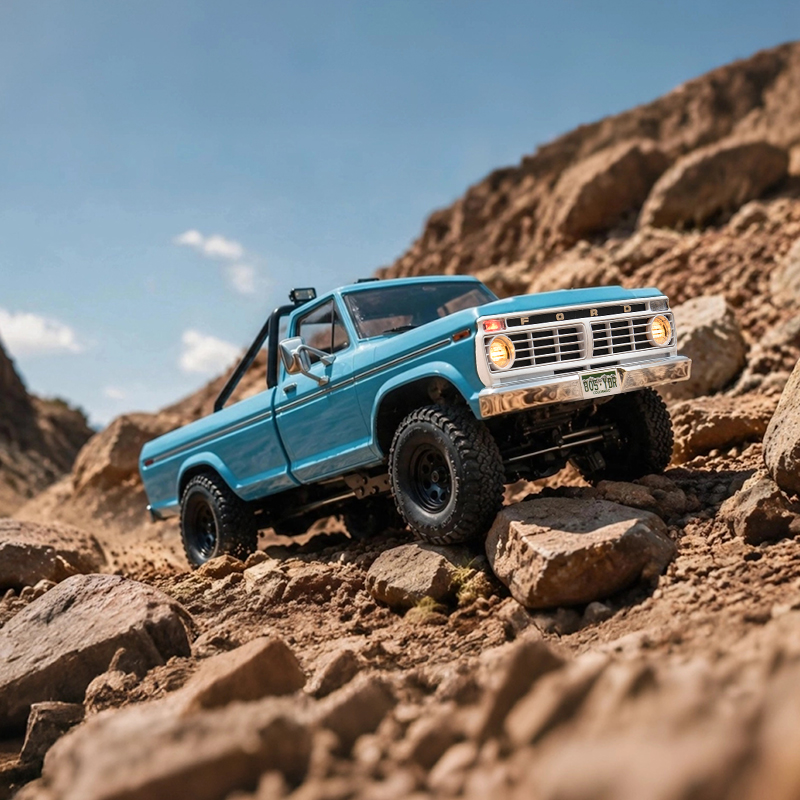 FMS 1:18 FCX18 II Ford F-100 RC Crawler RTR Brushed (199mm Wheelbase)-118L01BDBUWH