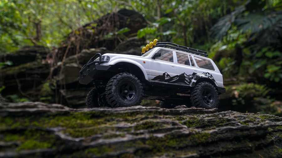 EAZYRC Patriot RTR White 1/18th Scale