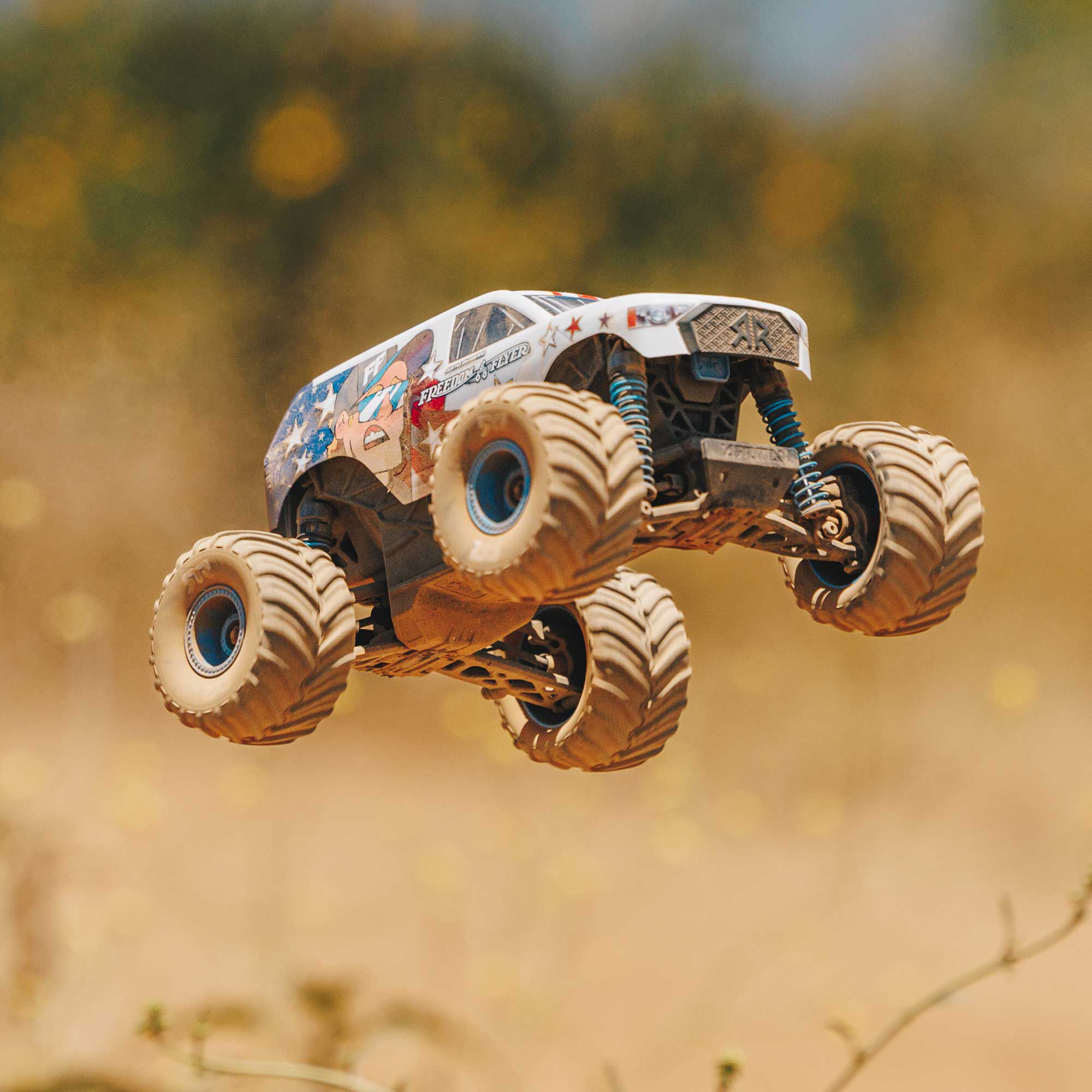 ARRMA 1/16 FREEDOM FLYER 4X4 RTR Monster Truck (Battery & Charger Included), White-ARA2130FF