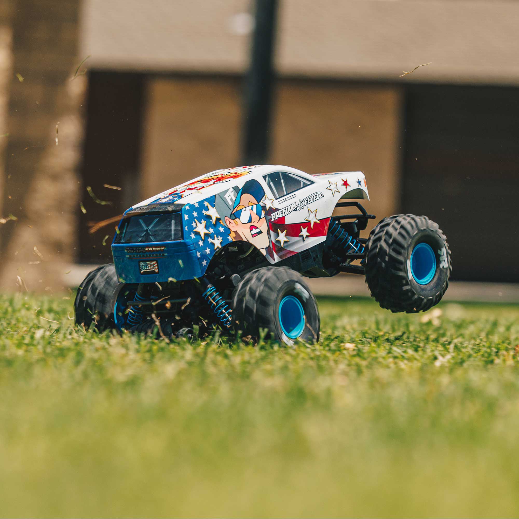 ARRMA 1/10 FREEDOM FLYER 223S 2WD RTR Brushless Monster Truck (Battery & Charger Included), White-ARA3530SFFT1