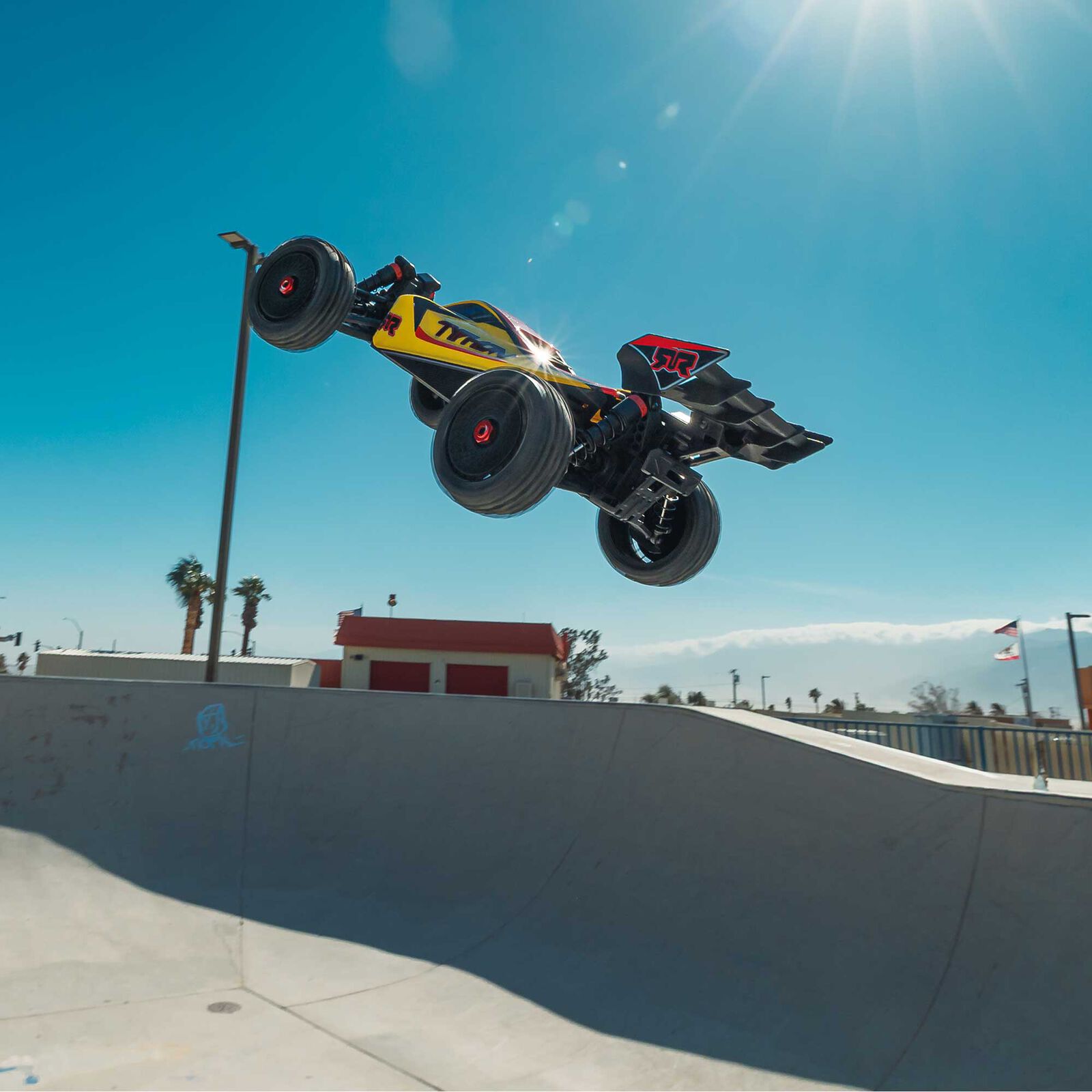 1/8 TYPHON MEGA 665 4X4 RTR Brushed Buggy, Blue