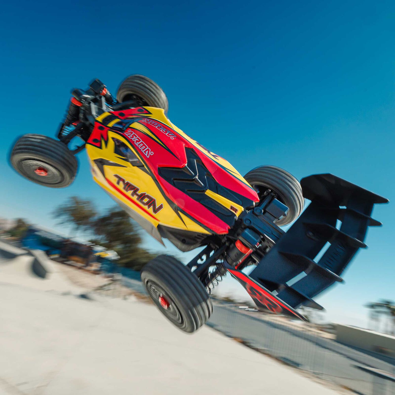 1/8 TYPHON MEGA 665 4X4 RTR Brushed Buggy, Blue