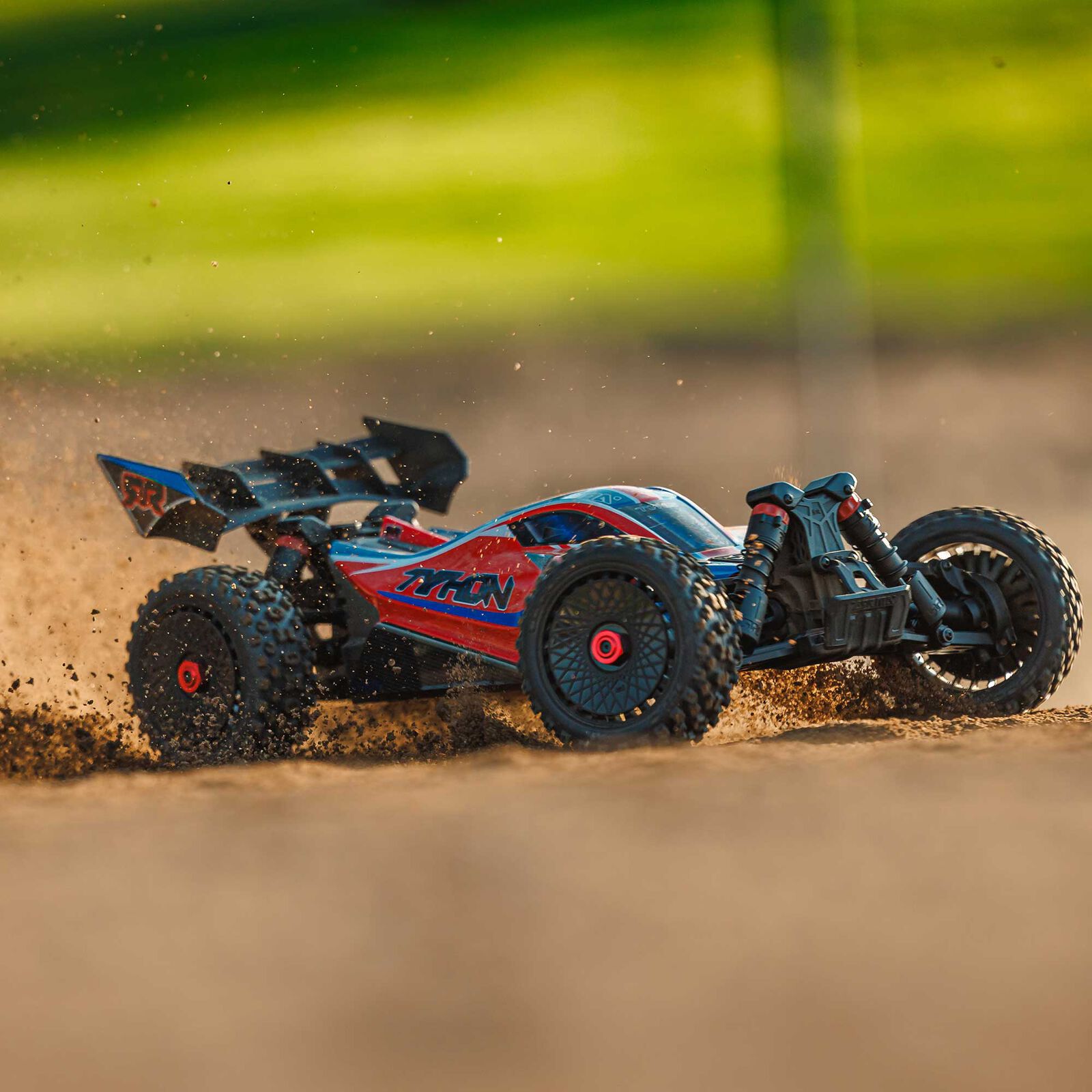 1/8 TYPHON MEGA 665 4X4 RTR Brushed Buggy, Blue