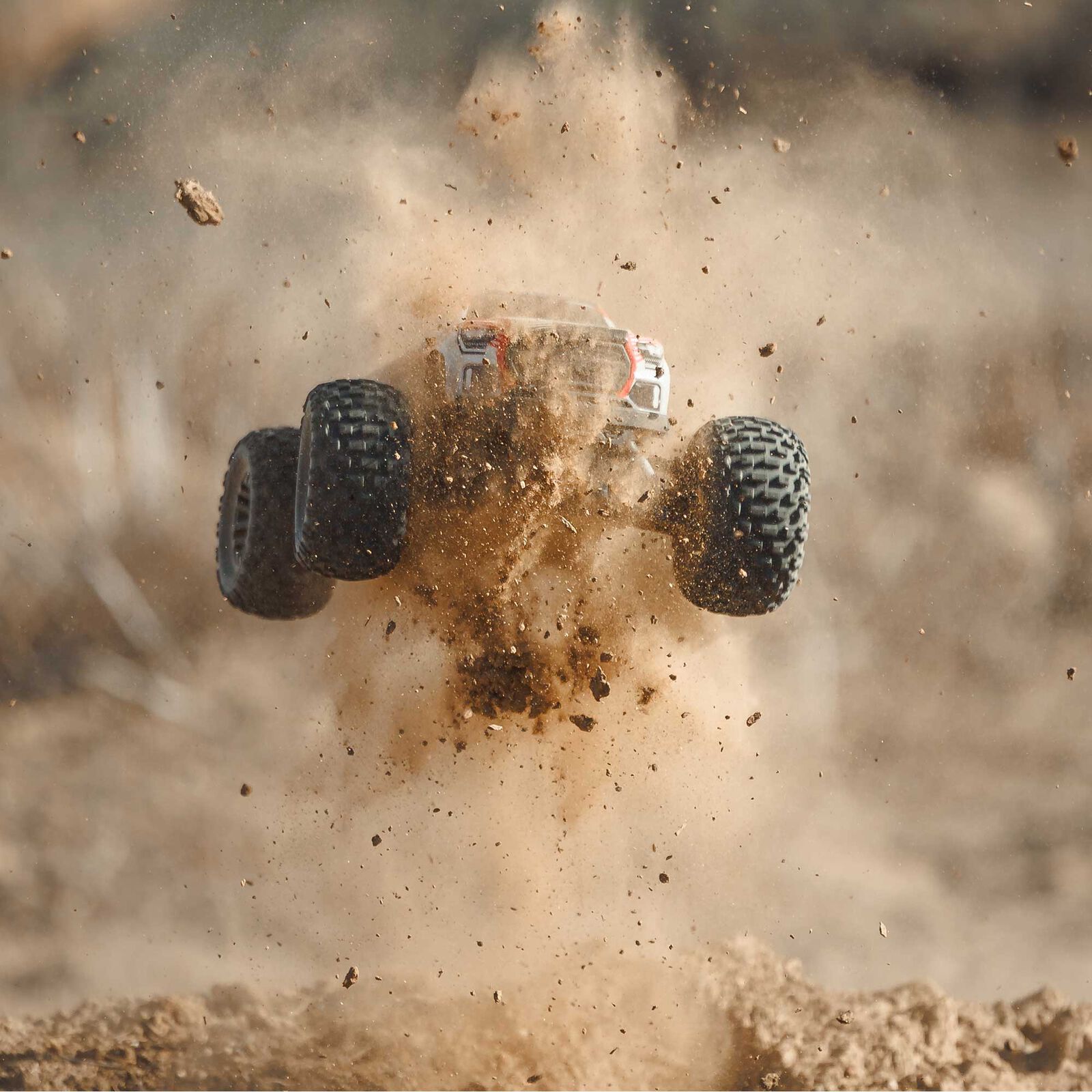 1/10 GRANITE 223S DSC 4X4 RTR Brushless Monster Truck